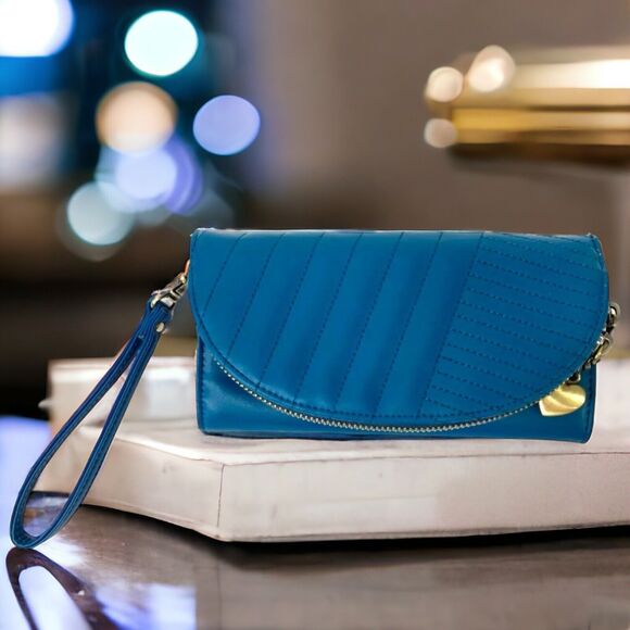 Charlotte Wristlet Wallet Phone Clutch Faux Leather w Coin Pocket Heart Charm - Picture 13 of 14